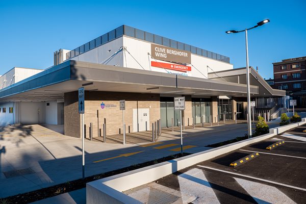 24/7 Emergency Department